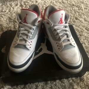 Jordan fire red 3